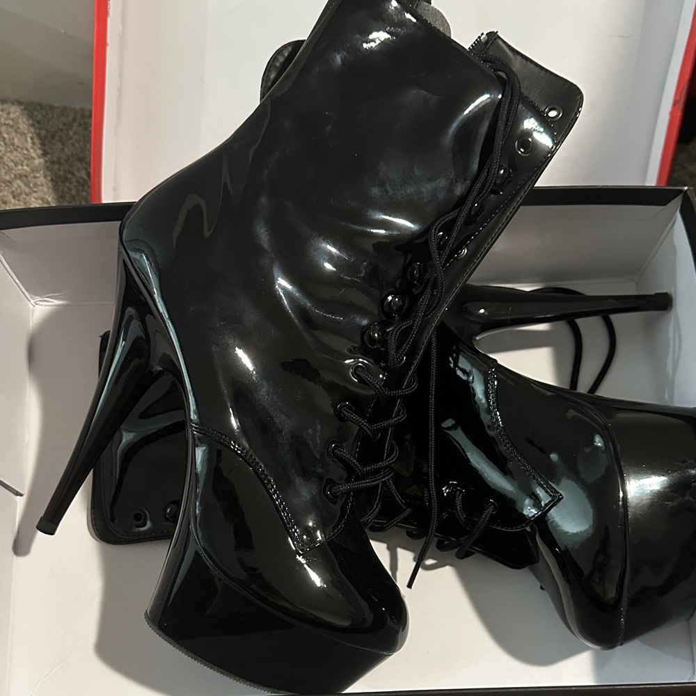 Pleaser Glossy Black Heeled Boots